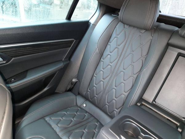 Vente en ligne Peugeot 508  Hybrid 225 e-EAT8 au prix de 29 990 €