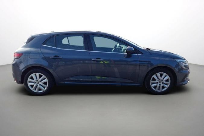 Vente en ligne Renault Megane 4 Mégane IV Berline Blue dCi 115 au prix de 15 990 €