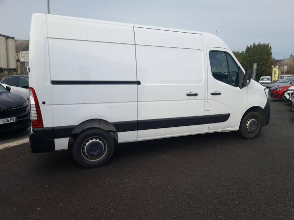 Vente en ligne Renault Master 3 Fourgon MASTER FGN TRAC F3500 L2H2 DCI 135 au prix de 18 990 €