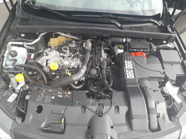Vente en ligne Renault Megane 4  TCe 140 EDC au prix de 23 990 €