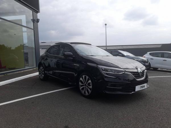 Vente en ligne Renault Megane 4  TCe 140 EDC au prix de 23 990 €