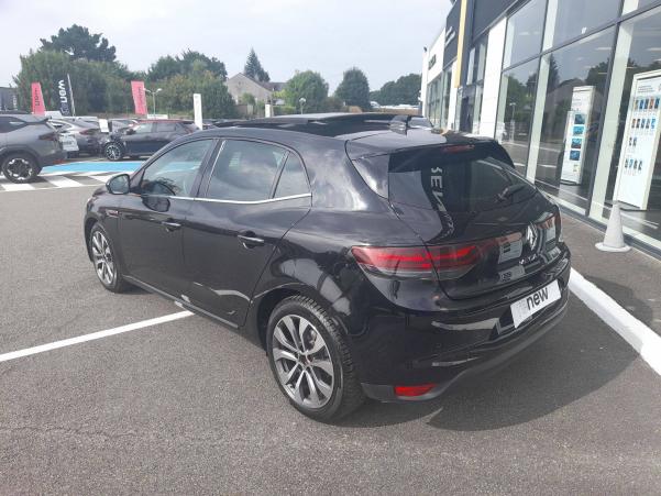 Vente en ligne Renault Megane 4  TCe 140 EDC au prix de 23 990 €