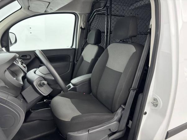 Vente en ligne Renault Kangoo Express  BLUE DCI 95 au prix de 12 990 €