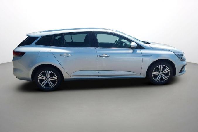 Vente en ligne Renault Megane 4 Estate Mégane IV Estate Blue dCi 115 EDC - 21N au prix de 17 990 €