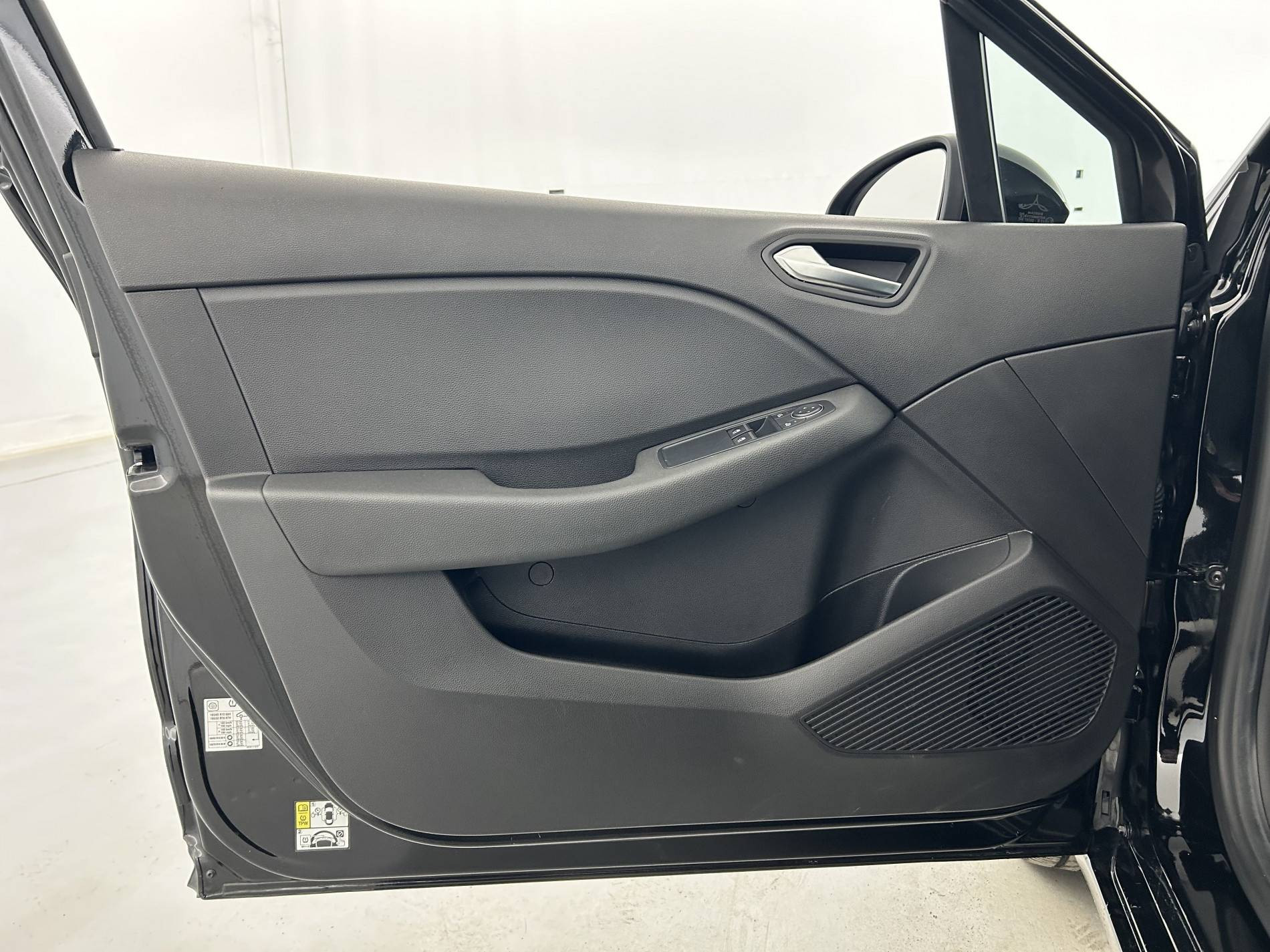 Vente en ligne Renault Clio 5 Clio TCe 90 au prix de 14 490 €