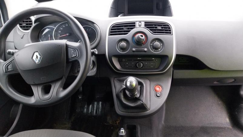 Vente en ligne Renault Kangoo Express  BLUE DCI 95 au prix de 11 490 €