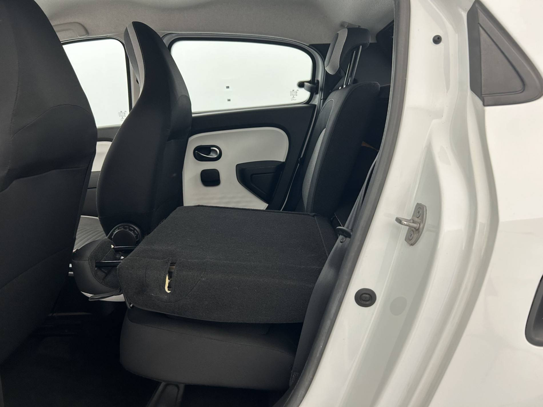 Vente en ligne Renault Twingo 3  SCe 65 au prix de 11 890 €