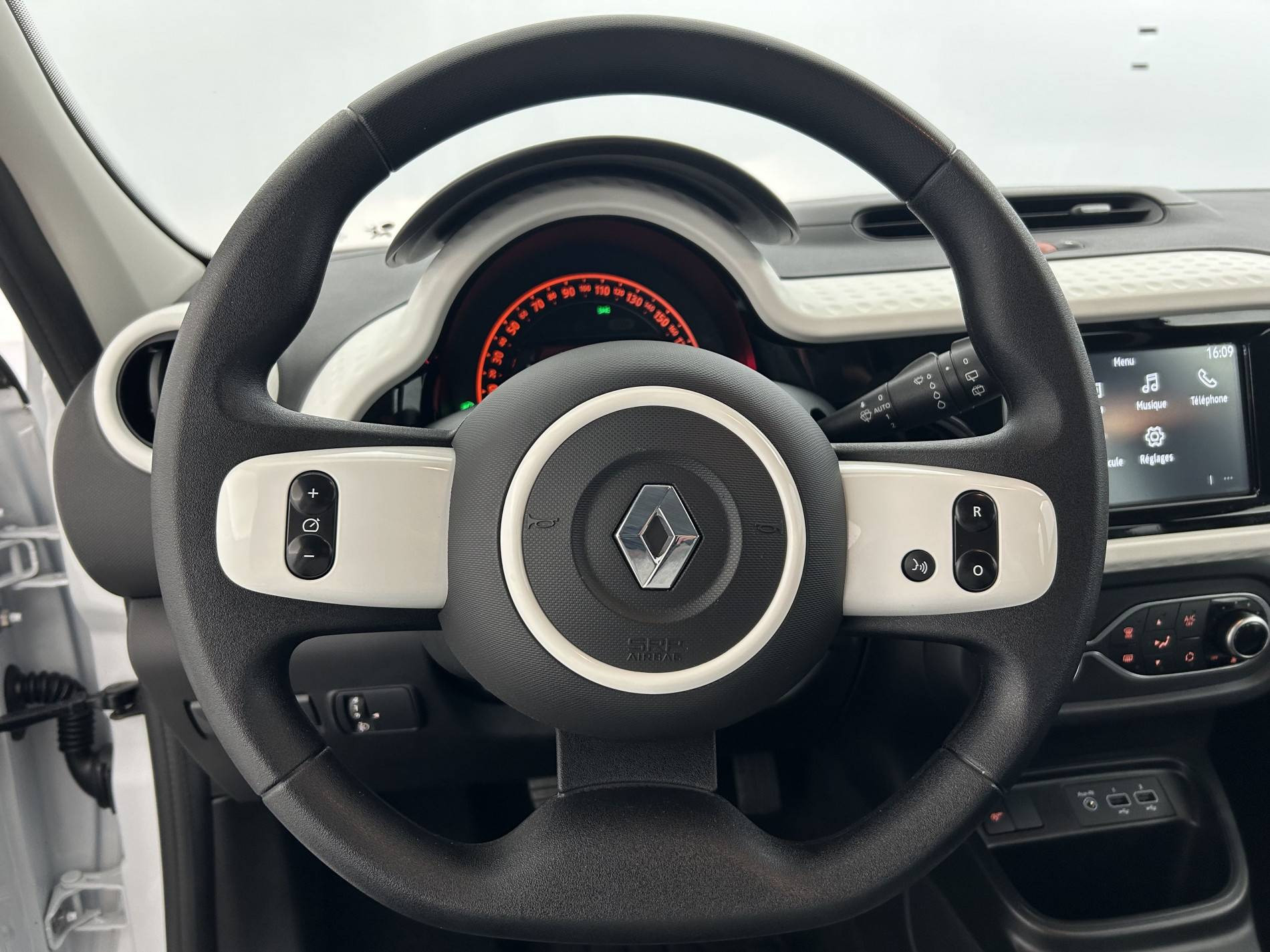 Vente en ligne Renault Twingo 3  SCe 65 au prix de 11 890 €