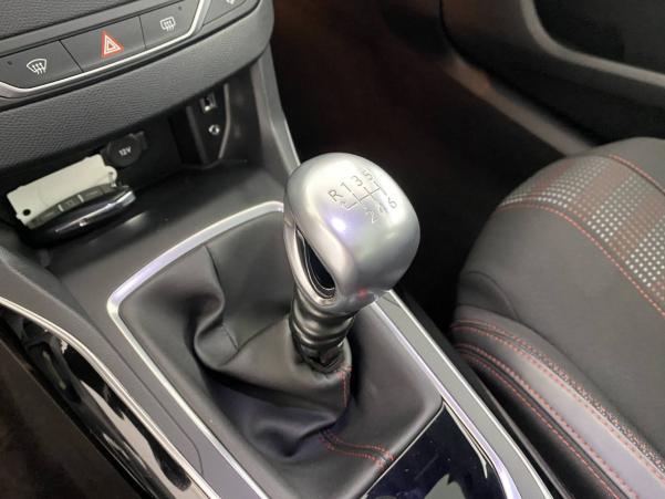 Vente en ligne Peugeot 308  1.2 PureTech 130ch S&S BVM6 au prix de 11 490 €