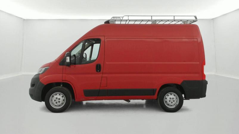 Vente en ligne Peugeot Boxer Fourgon BOXER TOLE 330 L1H2 BLUEHDI 130 au prix de 21 990 €