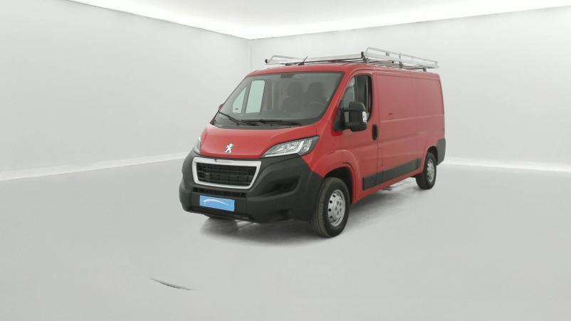 Vente en ligne Peugeot Boxer Fourgon BOXER TOLE 330 L2H1 BLUEHDI 120 S&S au prix de 23 990 €