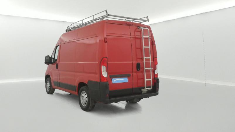 Vente en ligne Peugeot Boxer Fourgon BOXER TOLE 330 L1H2 BLUEHDI 130 au prix de 21 990 €