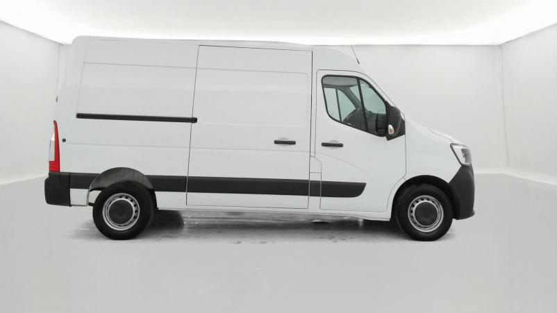 Vente en ligne Renault Master 3 Fourgon MASTER FGN TRAC F3500 L2H2 DCI 135 au prix de 19 990 €