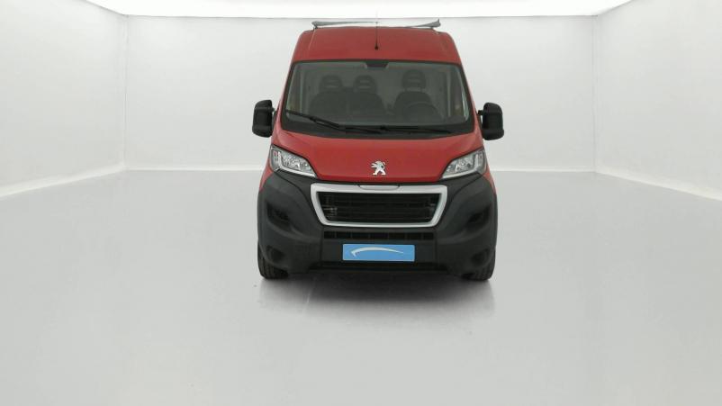 Vente en ligne Peugeot Boxer Fourgon BOXER TOLE 330 L1H2 BLUEHDI 130 au prix de 21 990 €