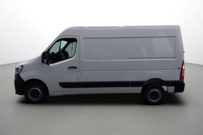 Vente en ligne Renault Master 3 Fourgon MASTER FGN TRAC F3500 L2H2 BLUE DCI 135 au prix de 21 990 €