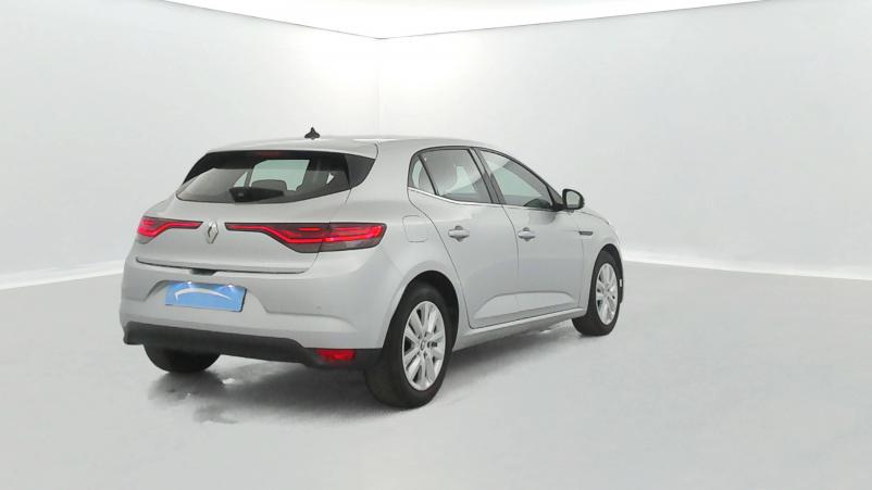 Vente en ligne Renault Megane 4 Mégane IV Berline Blue dCi 115 au prix de 16 490 €
