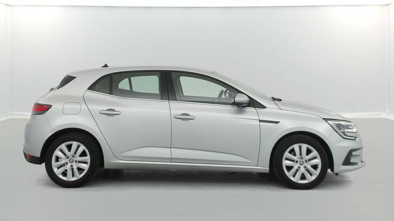 Vente en ligne Renault Megane 4 Mégane IV Berline Blue dCi 115 au prix de 16 490 €