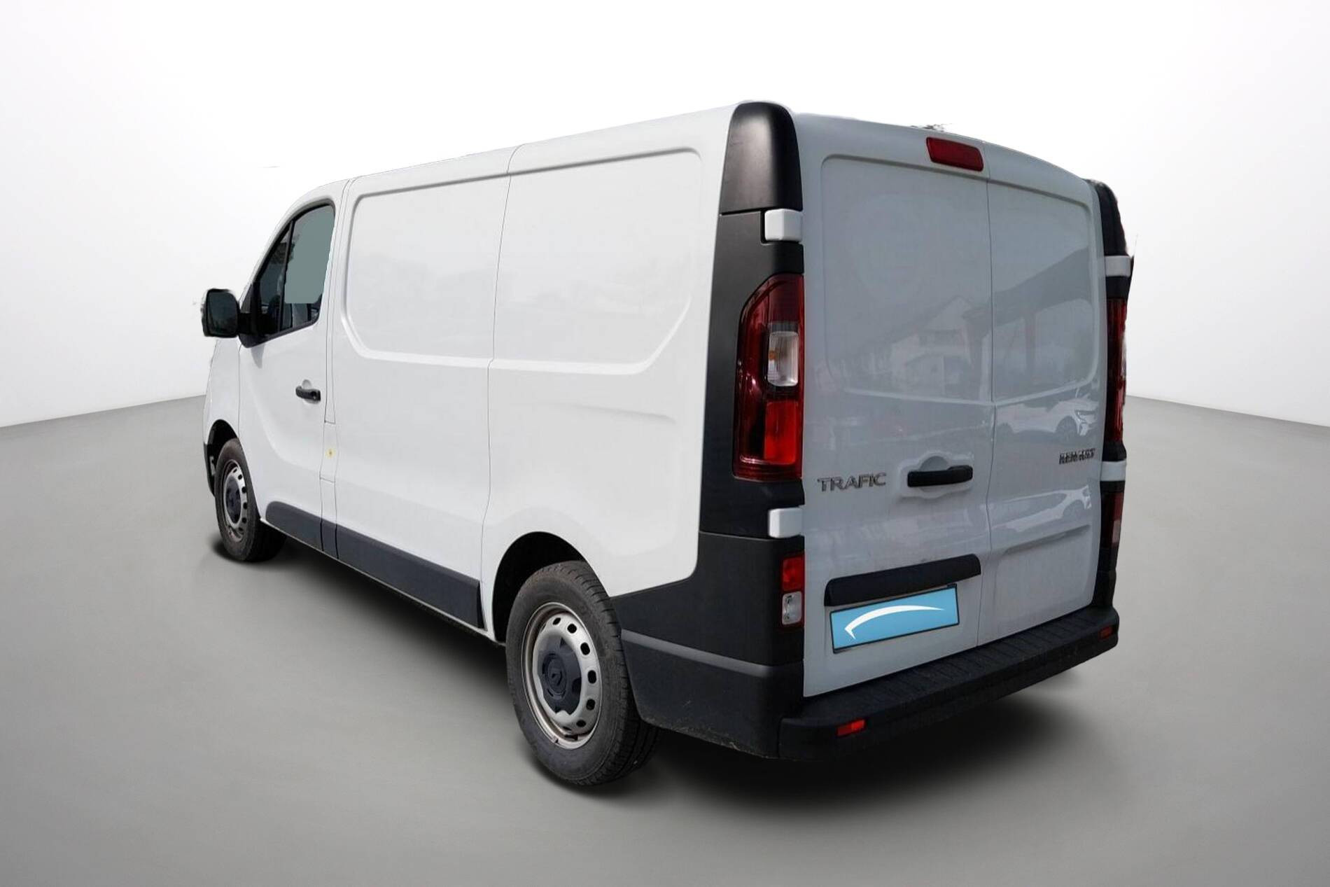 Vente en ligne Renault Trafic 3 Fourgon TRAFIC FG BLUE DCI 130 L1H1 3T GSR2 au prix de 24 990 €