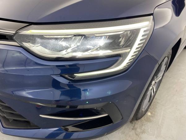 Vente en ligne Renault Megane 4 Estate Mégane IV Estate Blue dCi 115 EDC -20 au prix de 17 900 €