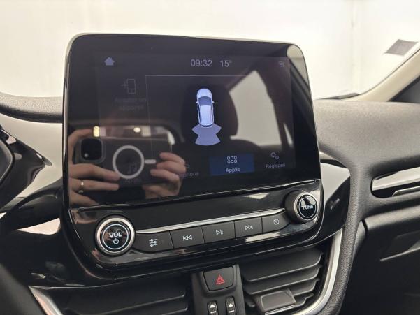 Vente en ligne Ford Fiesta  1.1 85 ch BVM5 au prix de 10 990 €