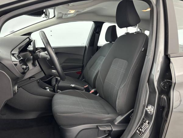 Vente en ligne Ford Fiesta  1.1 85 ch BVM5 au prix de 10 990 €