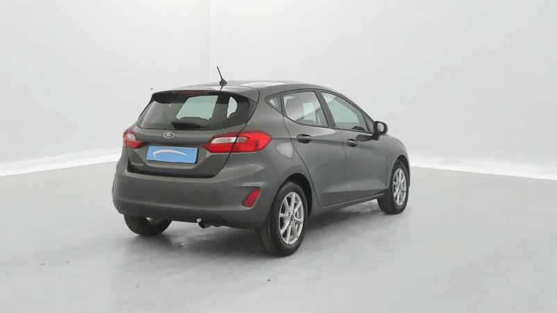 Vente en ligne Ford Fiesta  1.1 85 ch BVM5 au prix de 10 990 €