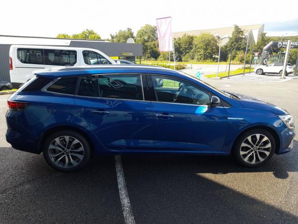 Vente en ligne Renault Megane 4 Estate  Blue dCi 115 EDC au prix de 23 990 €