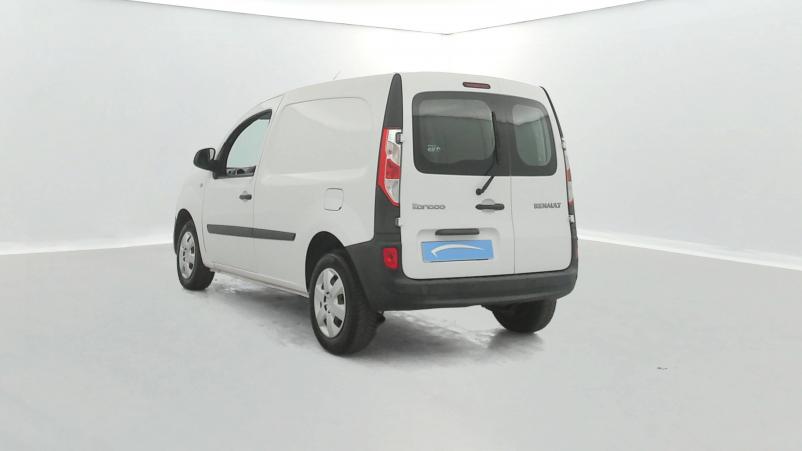 Vente en ligne Renault Kangoo Express  BLUE DCI 95 au prix de 11 990 €
