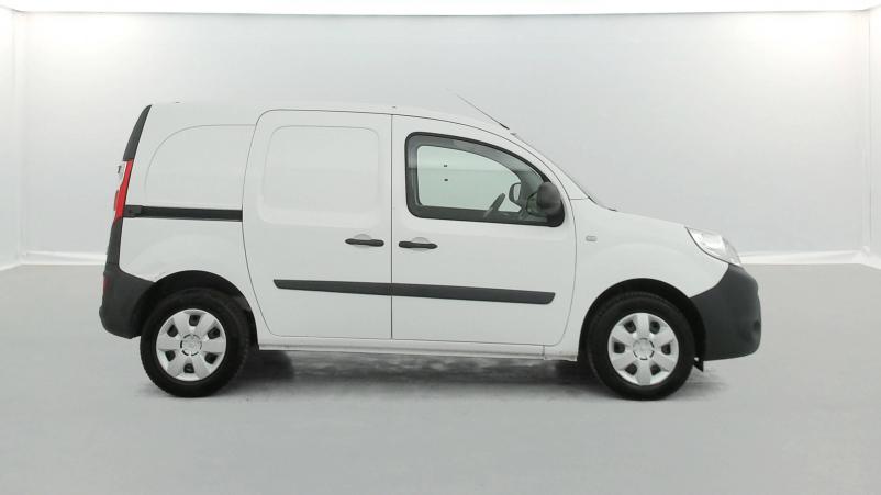 Vente en ligne Renault Kangoo Express  BLUE DCI 95 au prix de 11 990 €