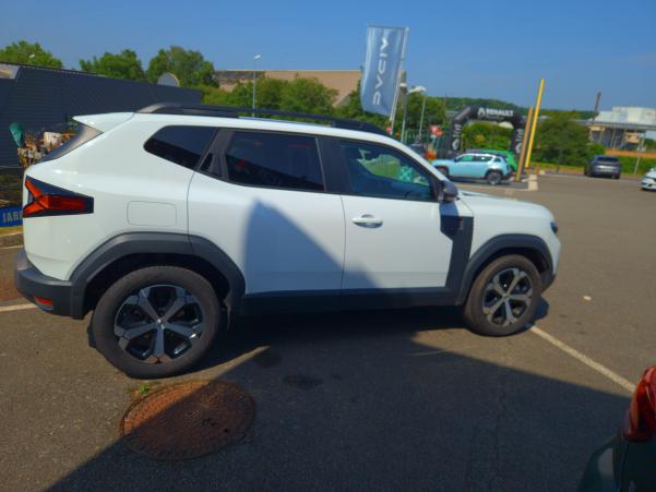 Vente en ligne Dacia Duster  Hybrid 140 4x2 au prix de 27 390 €