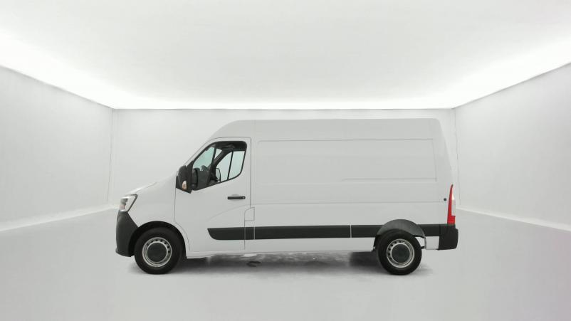Vente en ligne Renault Master Fourgon MASTER FGN TRAC F3500 L2H2 DCI 135 au prix de 21 120 €