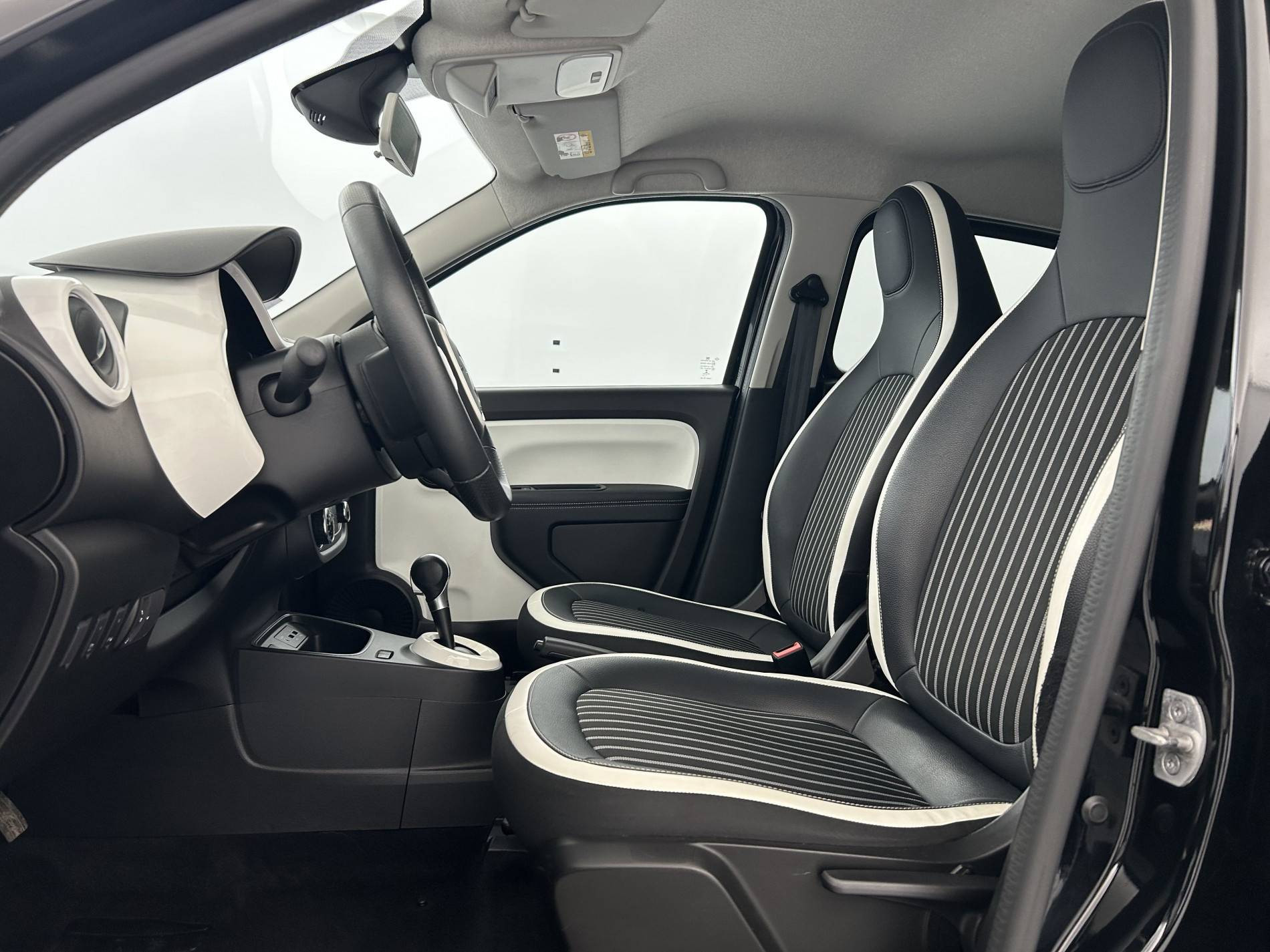 Vente en ligne Renault Twingo Electrique Twingo III Achat Intégral - 21 au prix de 11 990 €