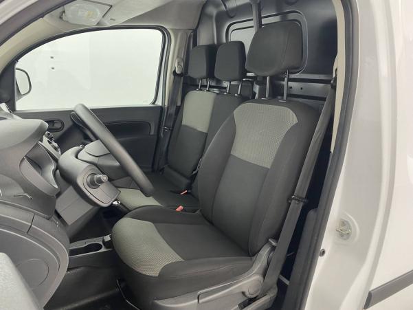 Vente en ligne Renault Kangoo Express  TCE 115 E6 au prix de 13 990 €