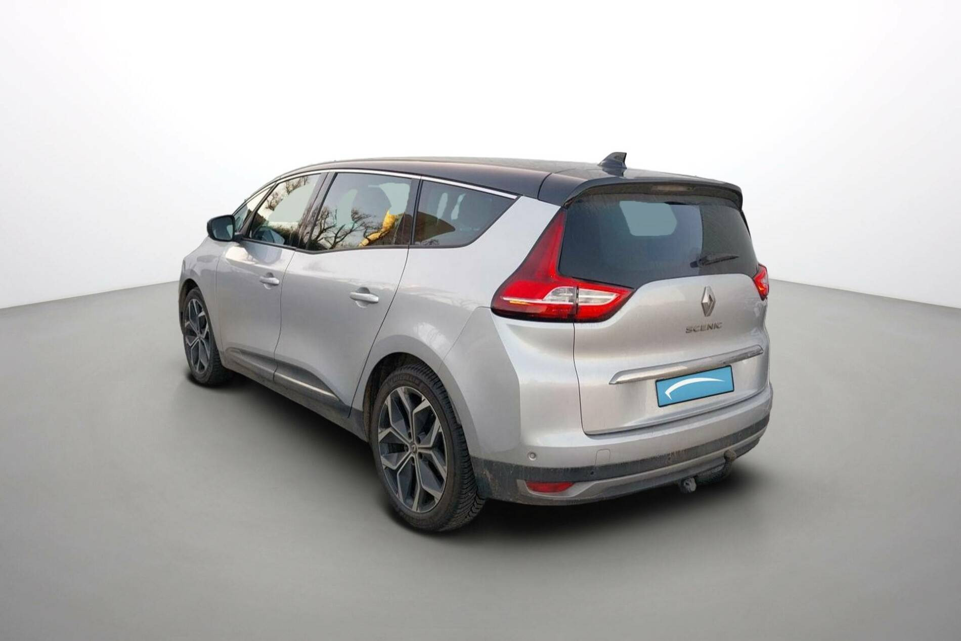 Vente en ligne Renault Grand Scenic 4 Grand Scenic TCe 140 FAP - 21 au prix de 18 990 €