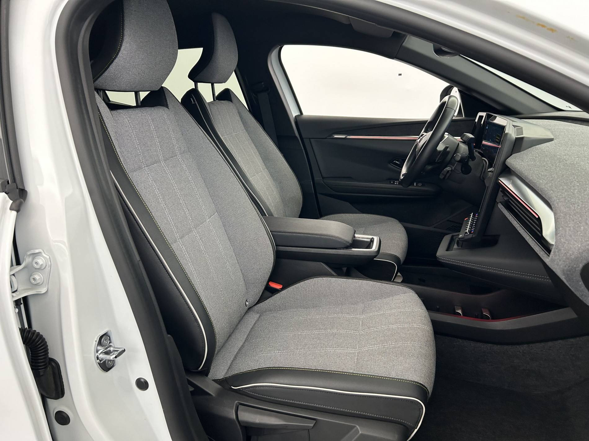 Vente en ligne Renault Megane E-Tech  EV60 220 ch optimum charge au prix de 22 990 €