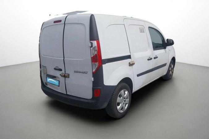 Vente en ligne Renault Kangoo Express  BLUE DCI 95 au prix de 11 490 €