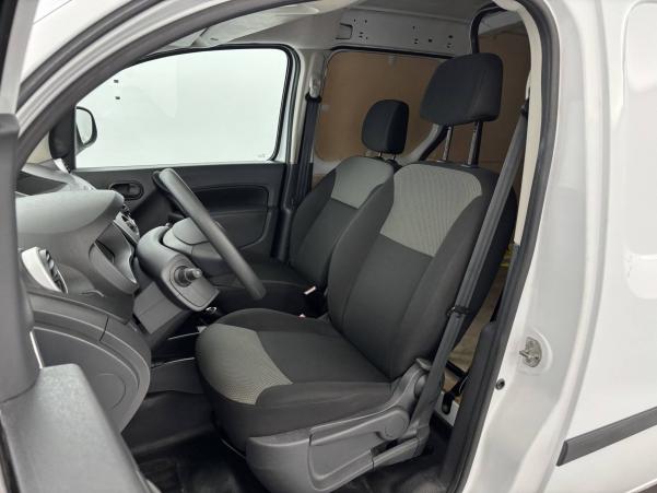 Vente en ligne Renault Kangoo Express  1.5 DCI 75 E6 au prix de 11 990 €