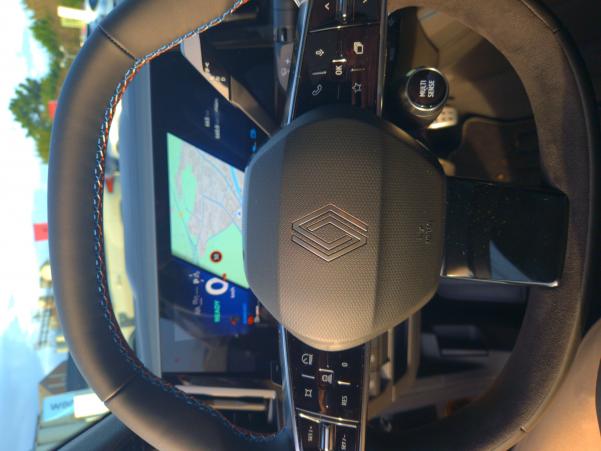 Vente en ligne Renault Rafale  E-Tech full hybrid 200 au prix de 50 490 €