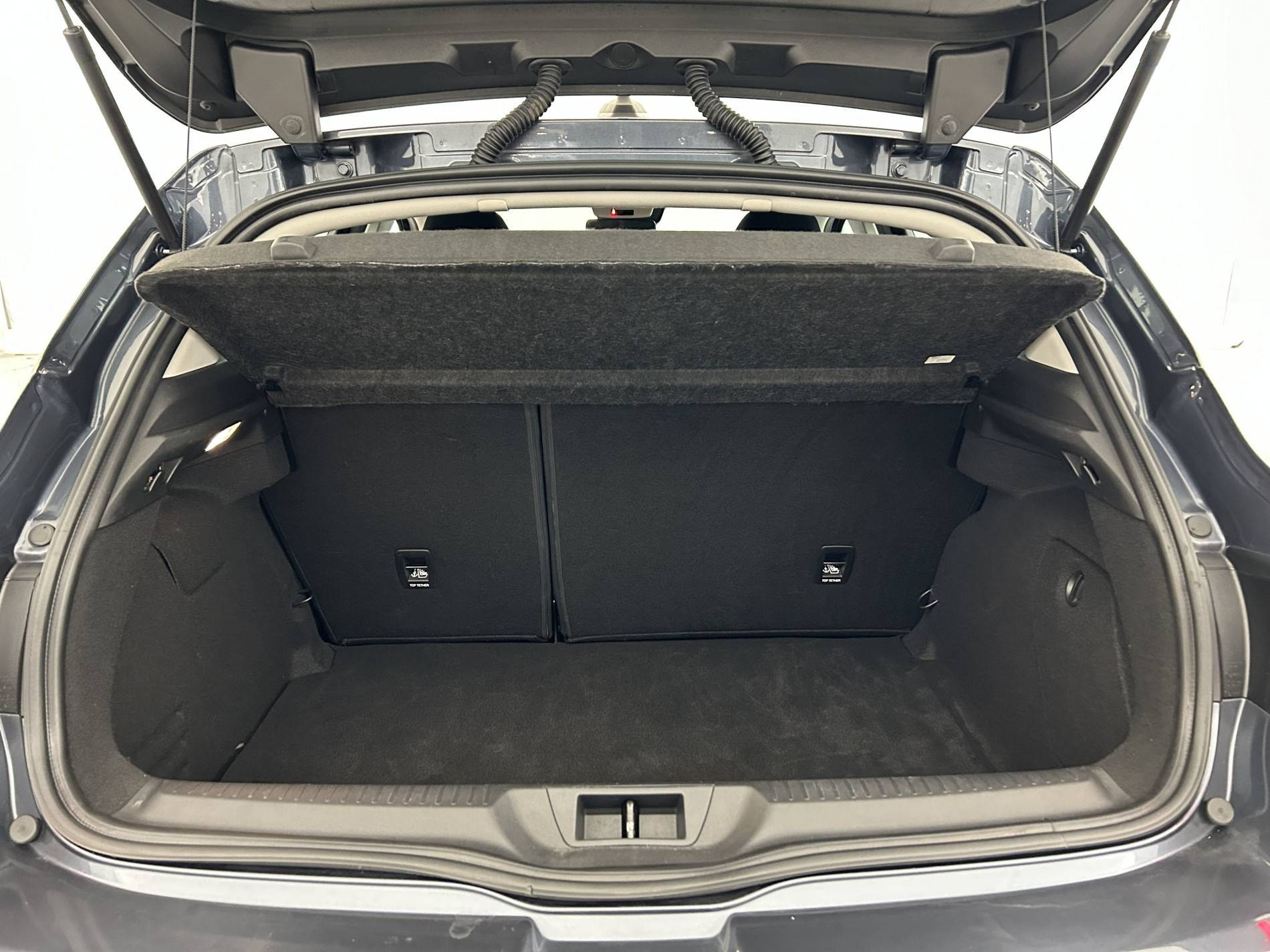 Vente en ligne Renault Megane 4 Mégane IV Berline Blue dCi 115 - 21N au prix de 17 990 €