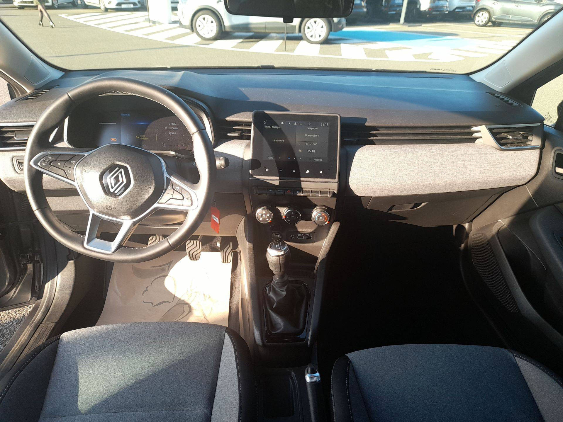 Vente en ligne Renault Clio 5 Clio TCe 90 au prix de 14 990 €