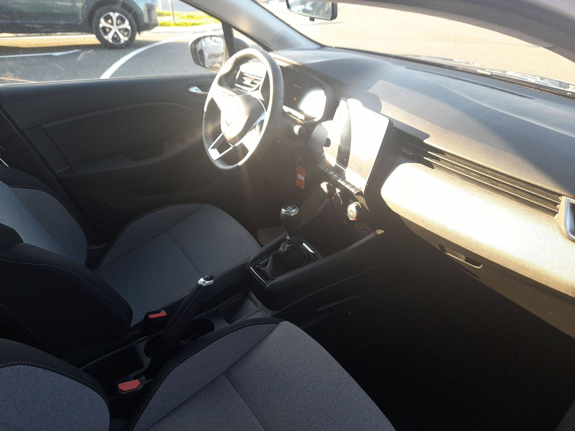 Vente en ligne Renault Clio 5 Clio TCe 90 au prix de 14 990 €