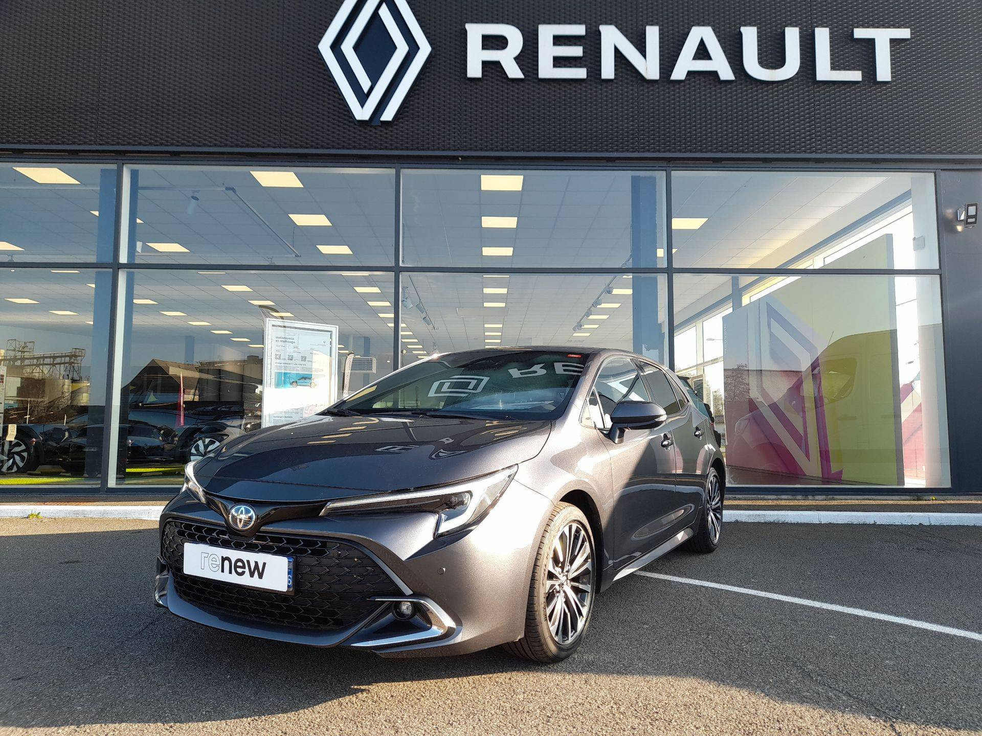 Toyota Corolla  140ch occasion de 2024 en vente à Pontivy