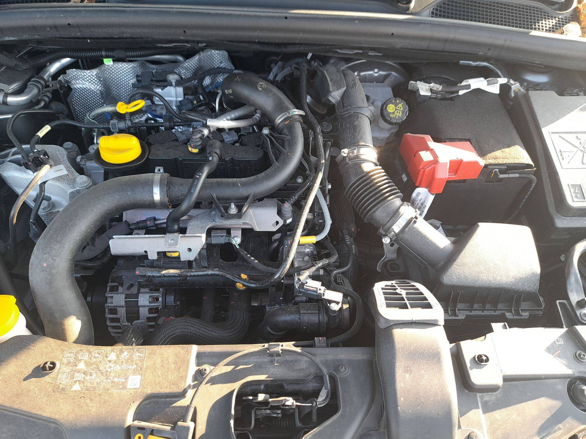 Vente en ligne Renault Clio 5 Clio TCe 90 au prix de 14 990 €