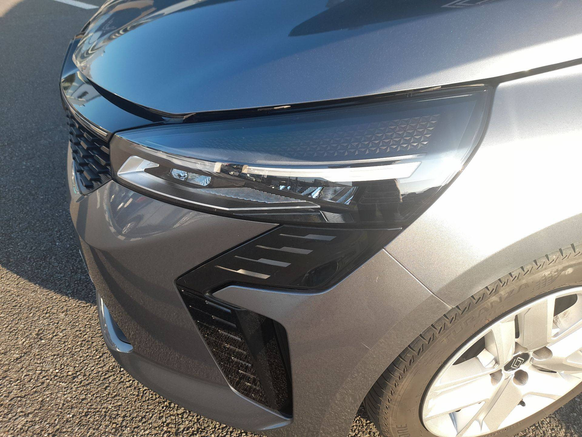 Vente en ligne Renault Clio 5 Clio TCe 90 au prix de 14 990 €