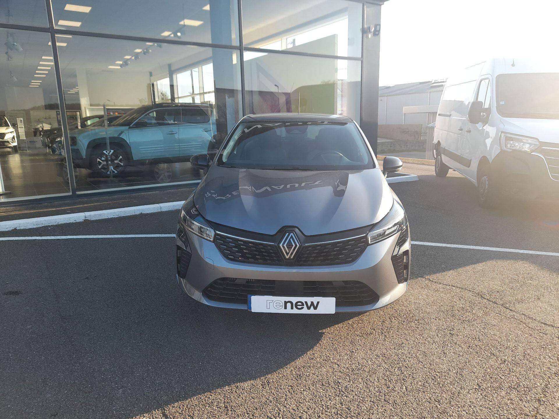 Vente en ligne Renault Clio 5 Clio TCe 90 au prix de 14 990 €