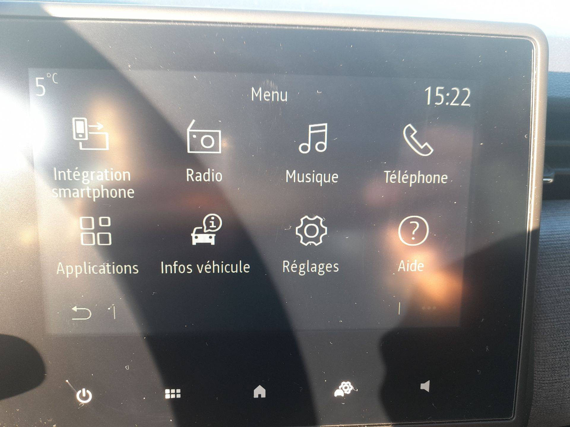 Vente en ligne Renault Clio 5 Clio TCe 90 au prix de 14 990 €