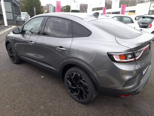 Vente en ligne Renault Arkana  mild hybrid 160 EDC GSR2 au prix de 30 990 €