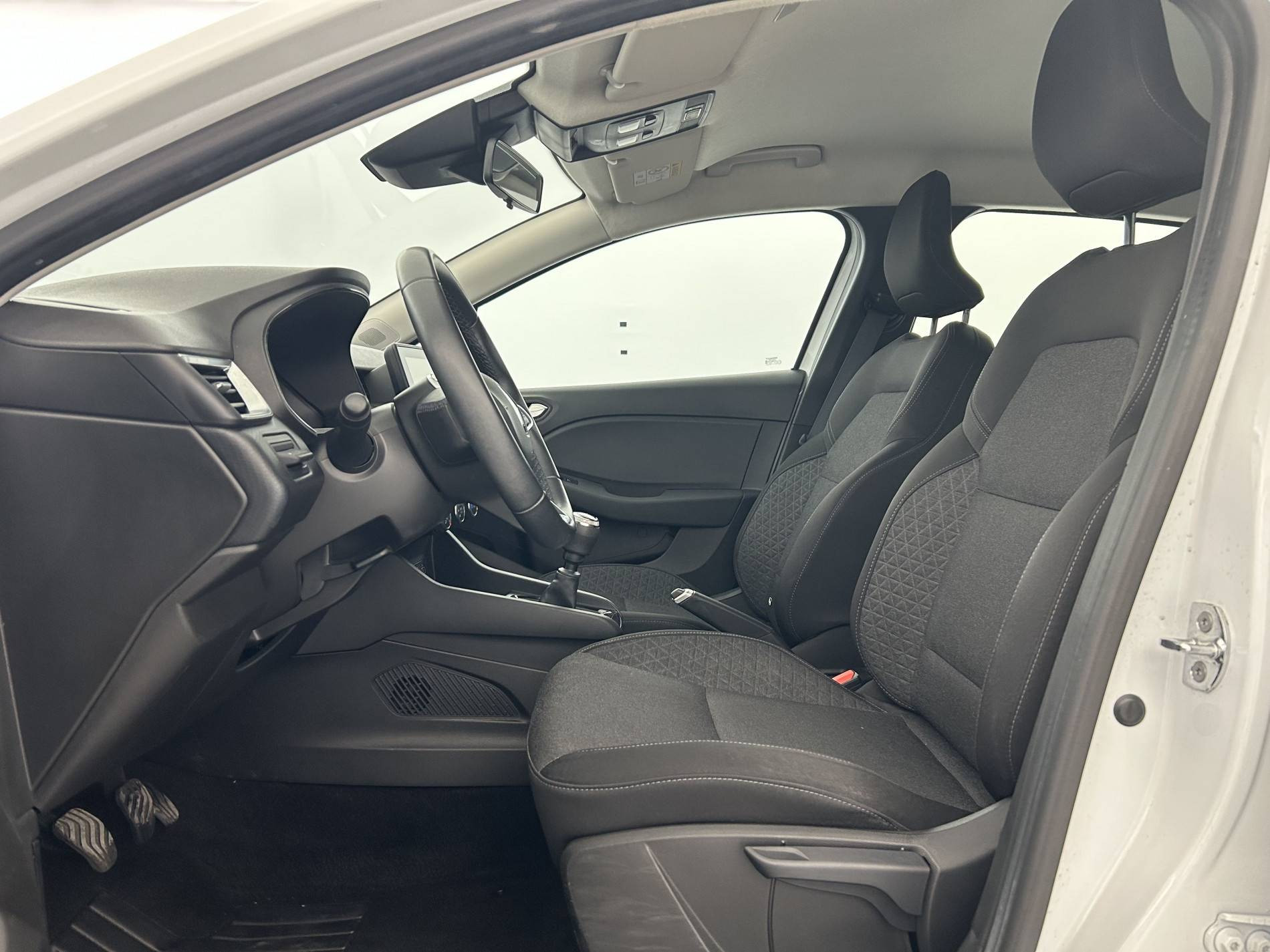 Vente en ligne Renault Clio 5 Clio Blue dCi 100 - 21N au prix de 13 490 €