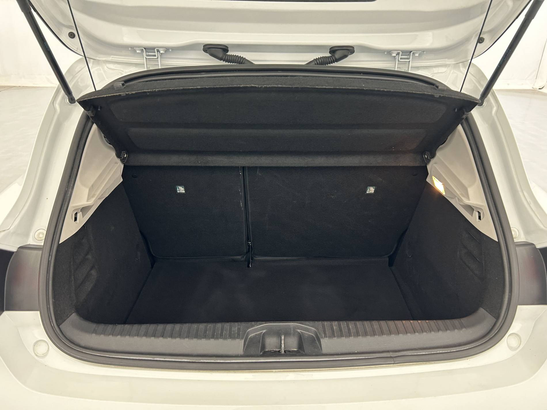 Vente en ligne Renault Clio 5 Clio Blue dCi 100 - 21N au prix de 13 490 €