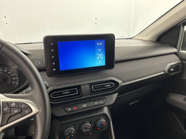 Vente en ligne Dacia Sandero  ECO-G 100 - 22 au prix de 13 490 €